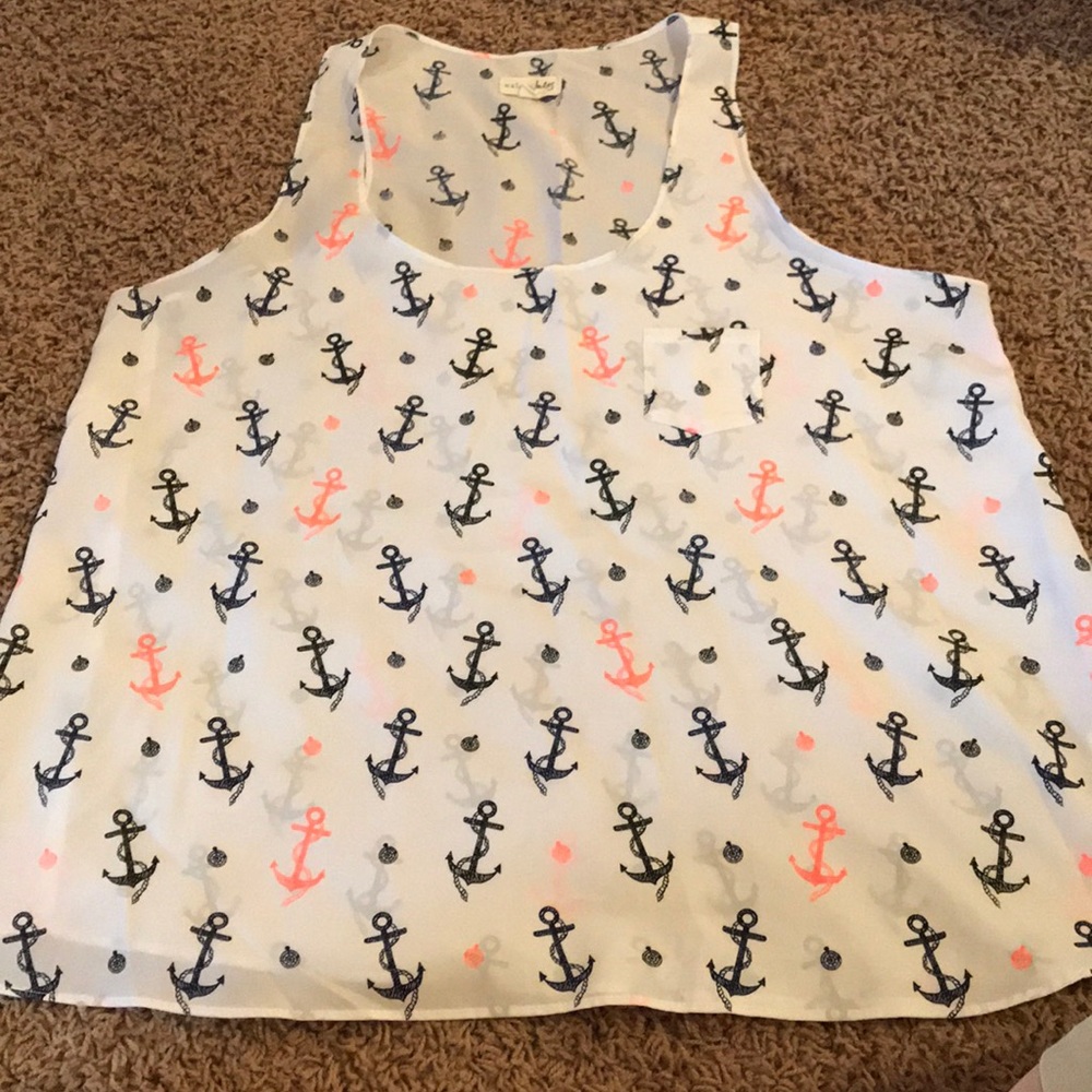 Maison Jules swing tank